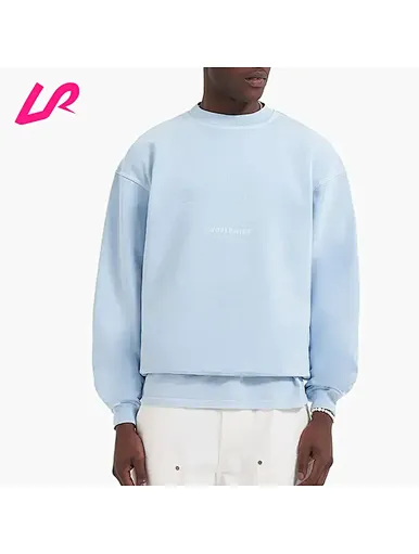 Elevate your casual style with our trendy oversize sweatshirt. Perfect for everyday wear, this sweatshirt combines comfort and sophistication effortlessly.